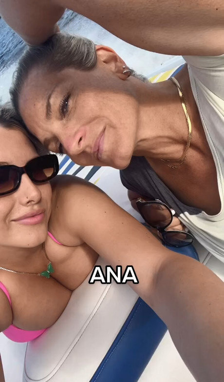 Anabel Kloe Lamarche akt pornostar bild