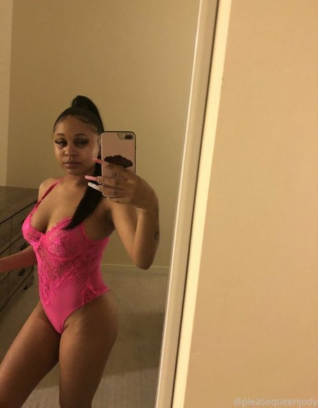 officiallyariaa heiße akt archiv