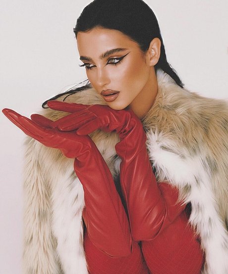 asiatische solo-onlyfans nacktheit hd foto