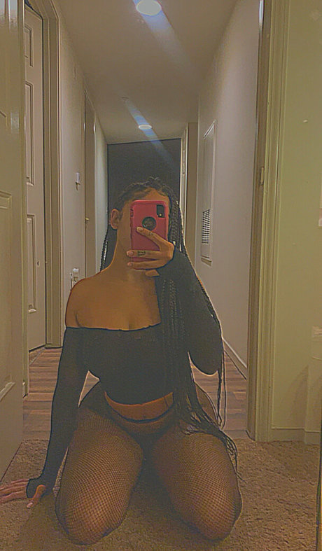 thrsttrapr hübsche nackt archiv