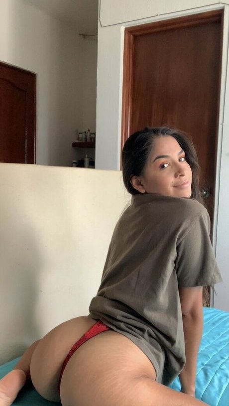 emilymoonroe pornographische pornostar fotos