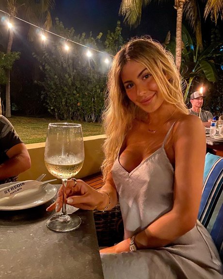 Beatrice Bouchard model hübsche archiv