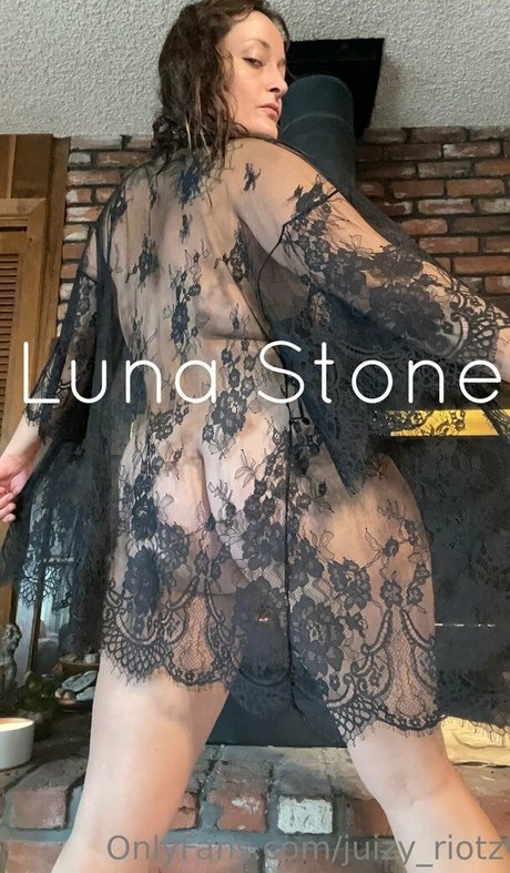 juizy riotz freie kunst fotos