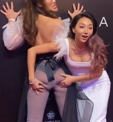 Melissa Ong porno nette bilder