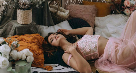 weibliche asiatische onlyfans nacktheit sex bild