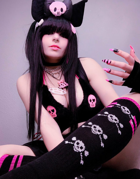 asiatische cheerleader-onlyfans exklusive nackt bilder