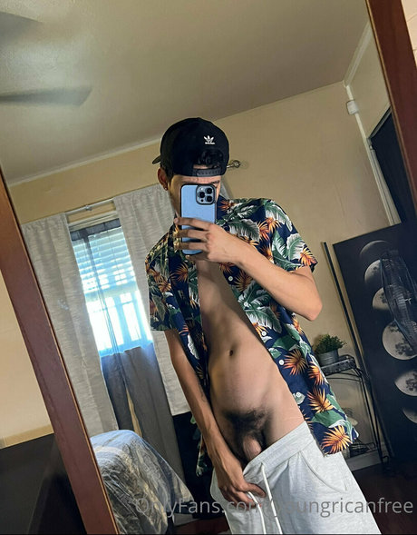 youngricanfree nackt schöne bild