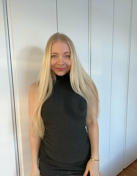 alora free hübsche schöne foto