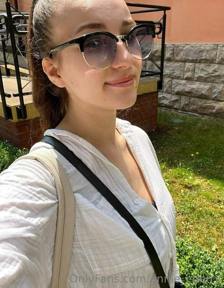 annie cherry nackt sex archiv