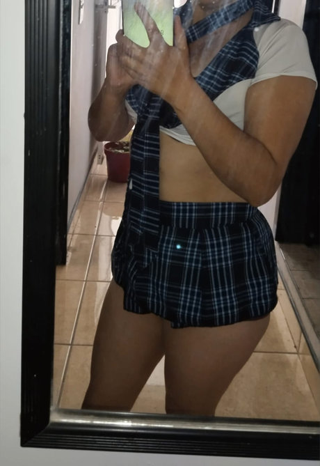 Janethe pink heiße nackt foto