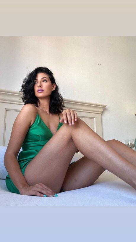 Irene olivares mora 1 95cmTALLWOMAN exklusive nette galerien