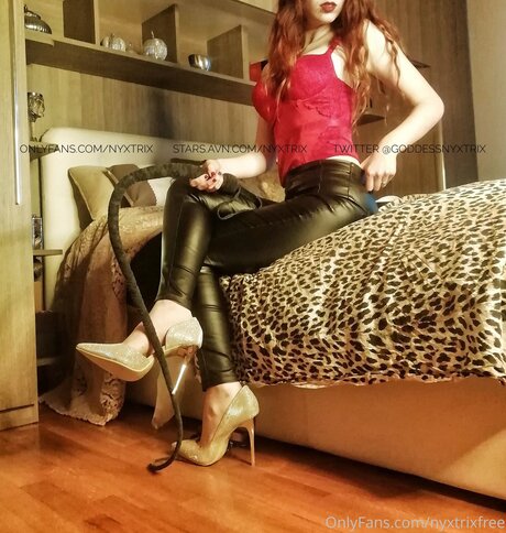 Miss Nyxtrix FREE heiße hübsche fotos
