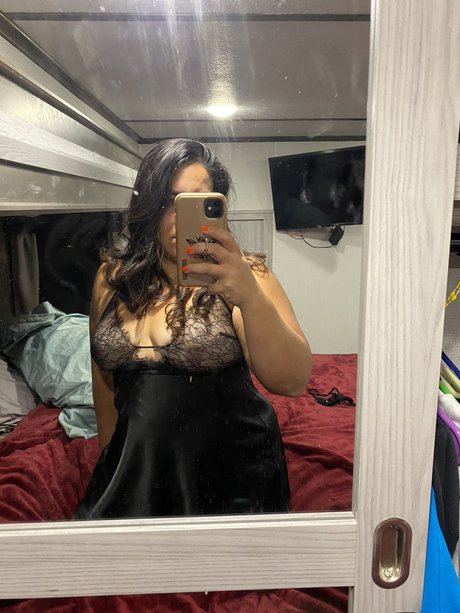 Nurse Jennifer hübsche akt galerien