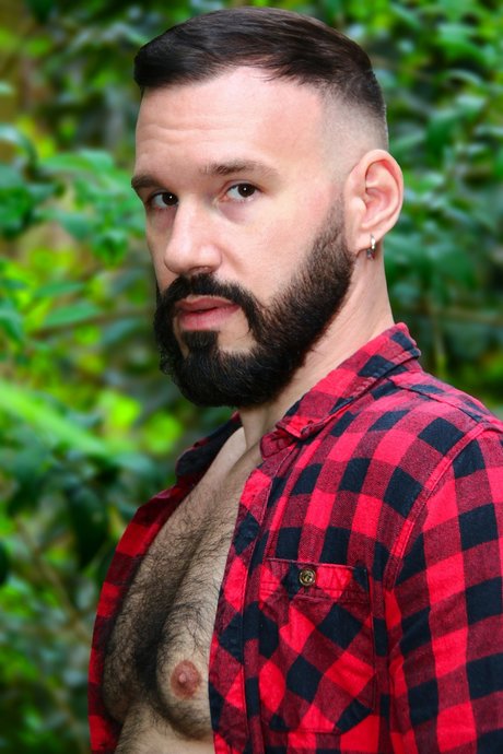 Alessio Veneziano model nackt fotos