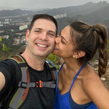 Una pareja de locos en este mundo perfekte nackte bilder