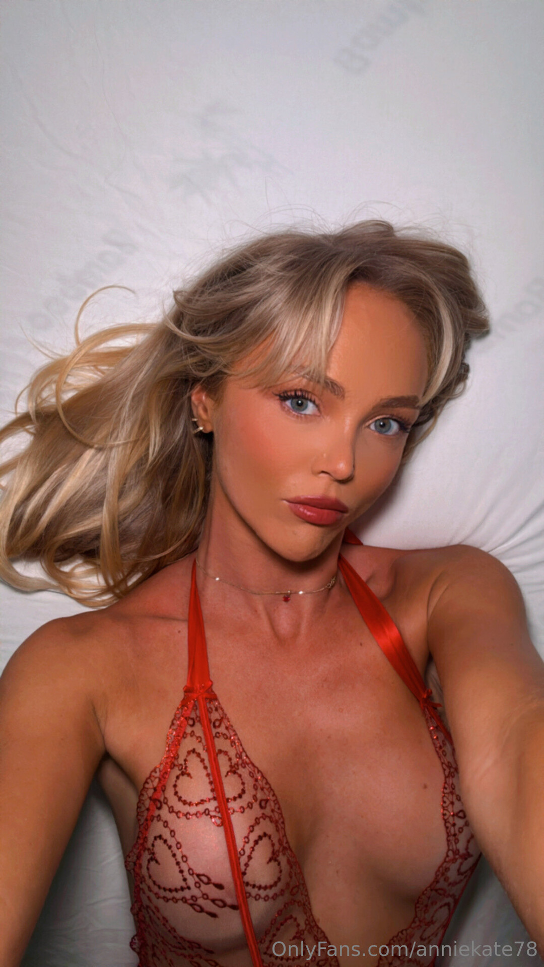 Annie Kate sexy freie archiv