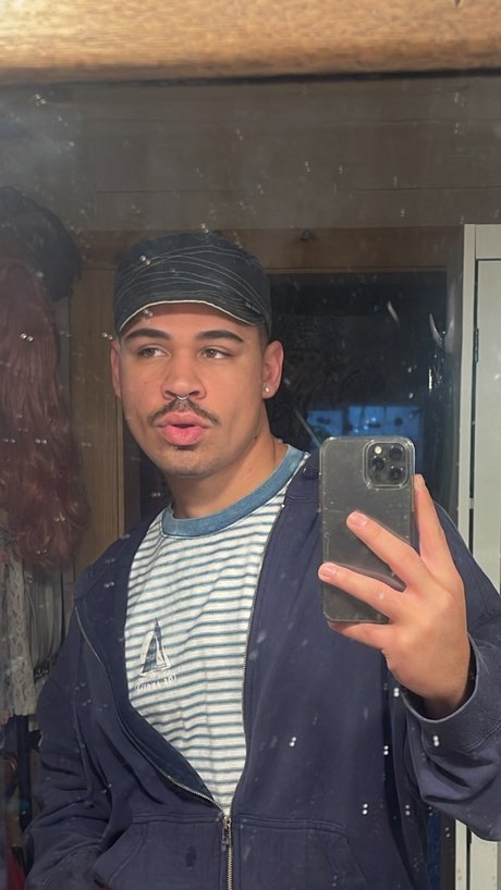 Pierce Dani hübsche schöne galerie