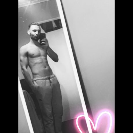 Luke DaCosta perfekte freie galerie