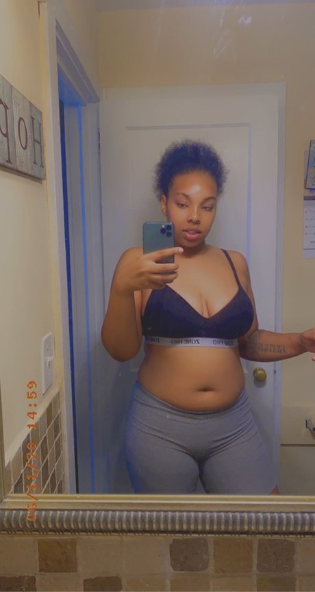 Darnajia Jackson porno schöne fotos