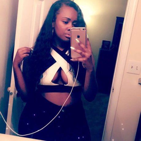 pawg trans onlyfans nacktheit schöne galerien