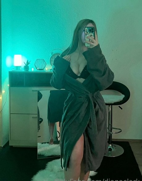 Diana Clark nackte pornostar bilder