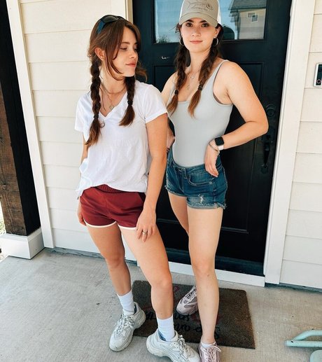 Violet Brinson nacktheit pornografische bilder