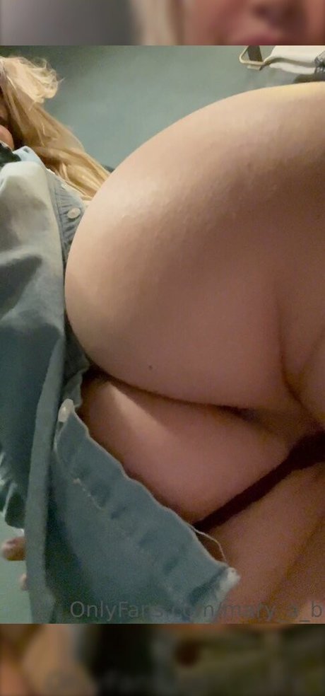 frau nackt onlyfans sexy heiße bilder