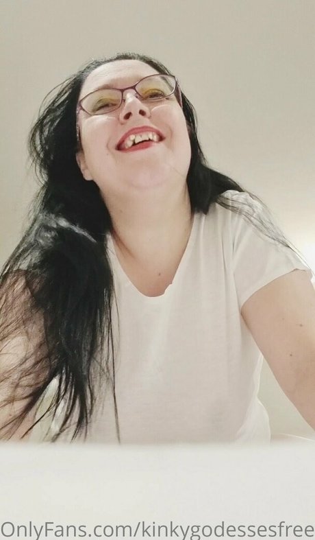 aussiegiantessfree nackt sexy archiv