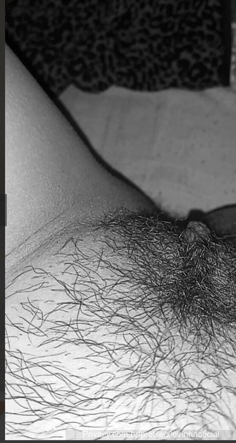 Vitoria Mansueto xxx kunst bild