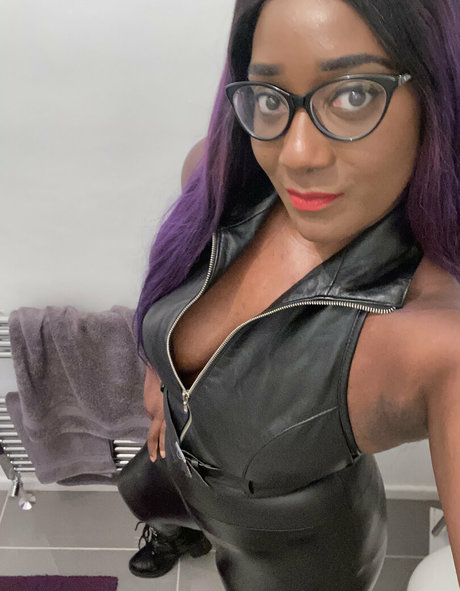 mslorraineldn hübsche top foto