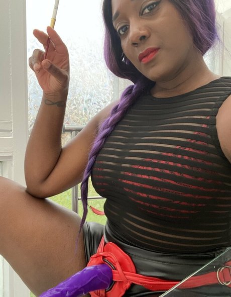 ebenholz-trans-onlyfans hübsche schöne bilder