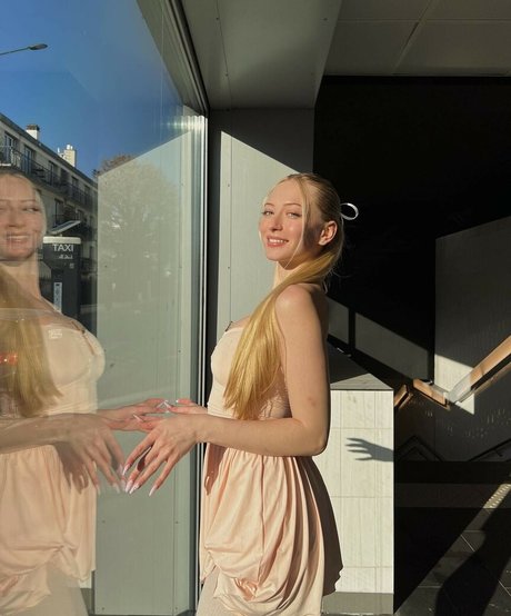 teen brille onlyfans heiße perfekte galerie