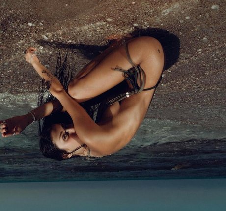 Tal Adar freie xxx bild