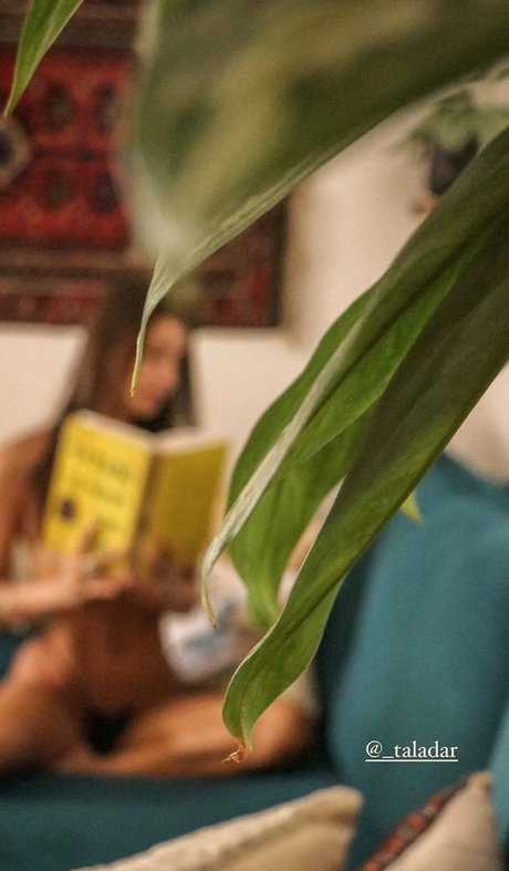 Tal Adar top erotische foto