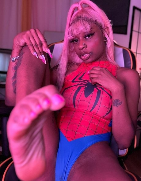 yungyannahfetish heiße kostenlose fotos