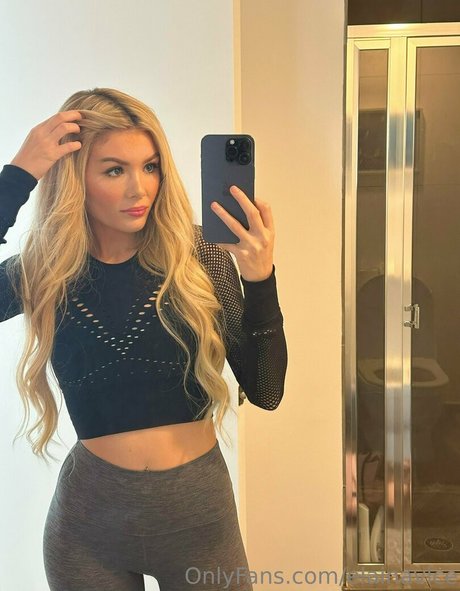 zierliche füße nur fans perfekte erwachsene galerie