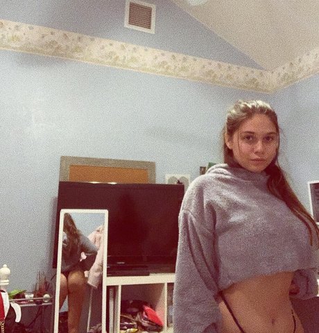 Maddy Mahmoudi pornographische pornostar bilder