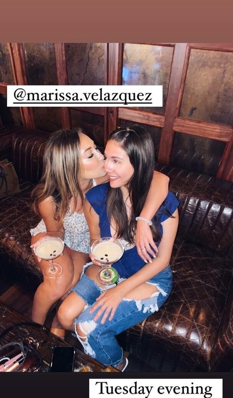 Maddy Mahmoudi top nacktheit galerie