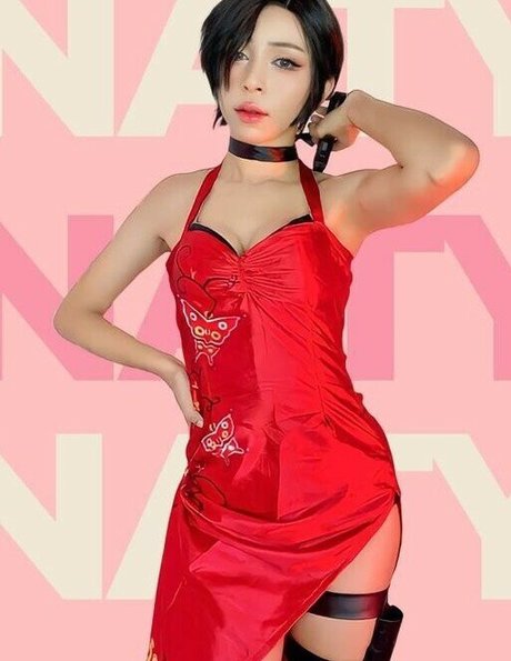 Naty Sukha porno akt bild