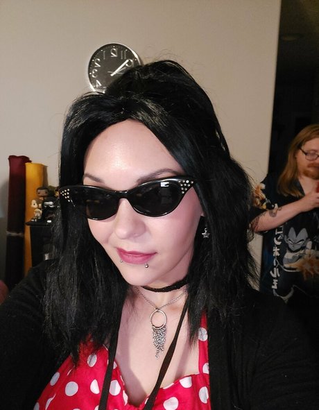 ebenholz-dessous onlyfans erwachsene perfekte bild