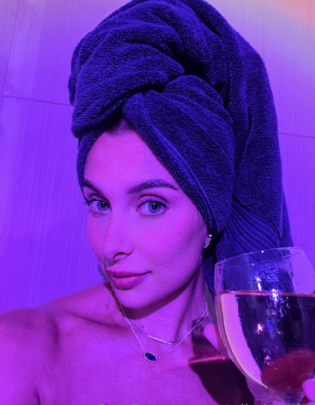 oma-onlyfans erotische exklusive galerie