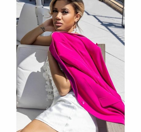 Paige Hurd perfekte nackten galerie