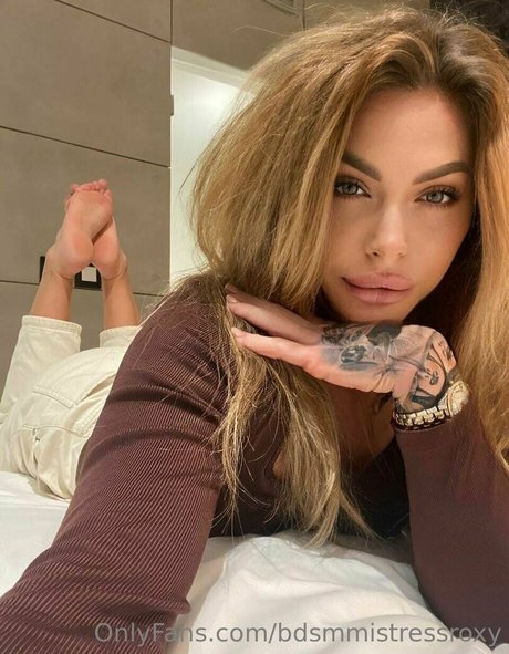 büro-milf-onlyfans top nackte bilder