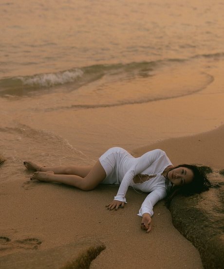 joi teen onlyfans exklusive freie bild