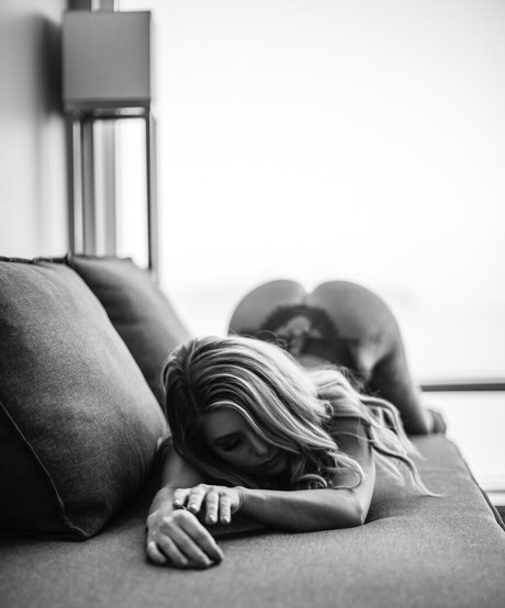 allyyybee top exklusive bild