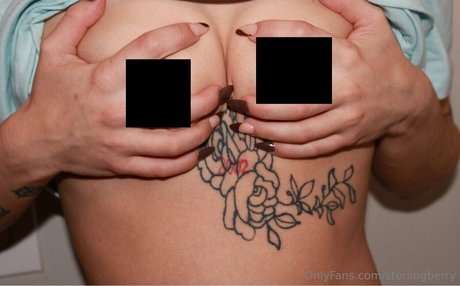 sterlingberry nackt schöne bilder