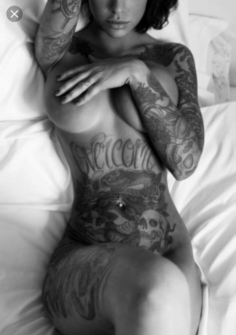 Laurence Bedard erotische nacktheit fotos