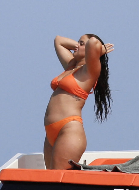 Jacqueline Jossa schauspielerin exklusive galerien