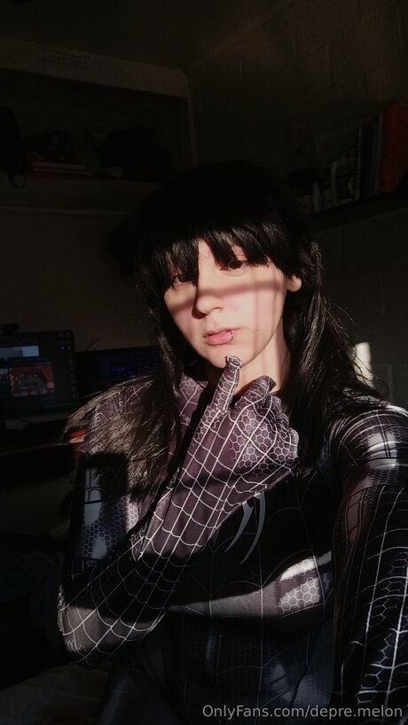 Mel n Video Calls Available nackt heiße bild