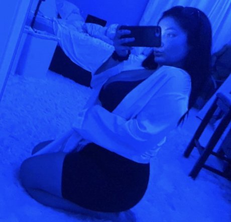 brünettes häschen nur fans schöne xxx galerie